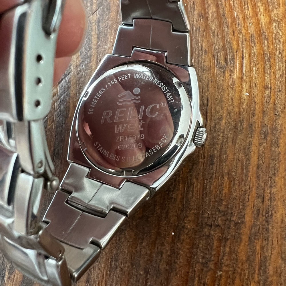 Mens Relic Watch - Picture 2 of 3